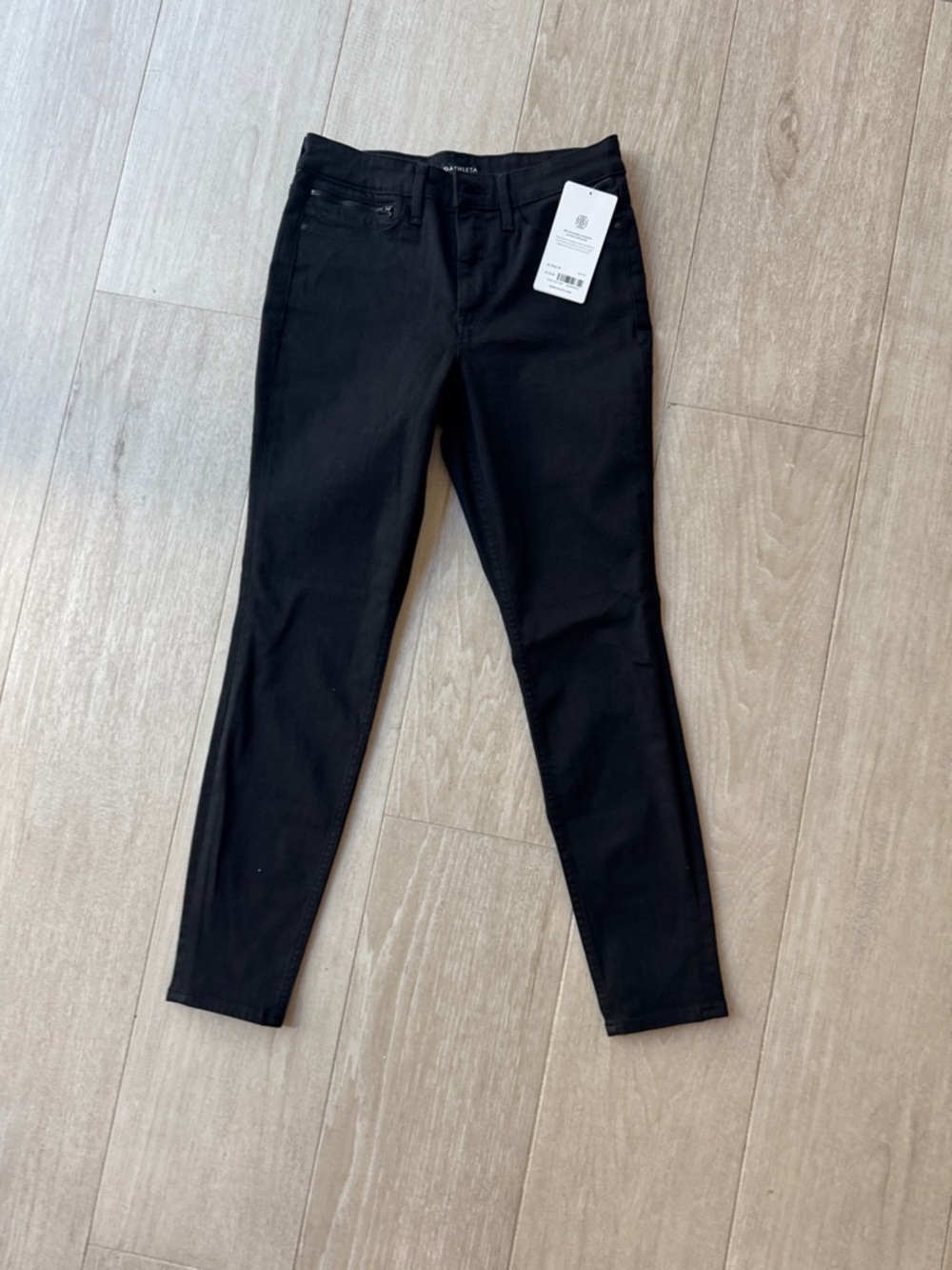 Athleta new with tag black flex ultra skinny Jean